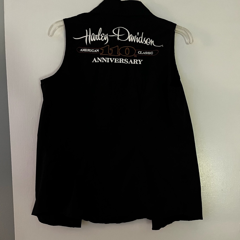 Harley Davidson Sleeveless Women’s 110th Anniversary Shirt - Picture 2 of 6